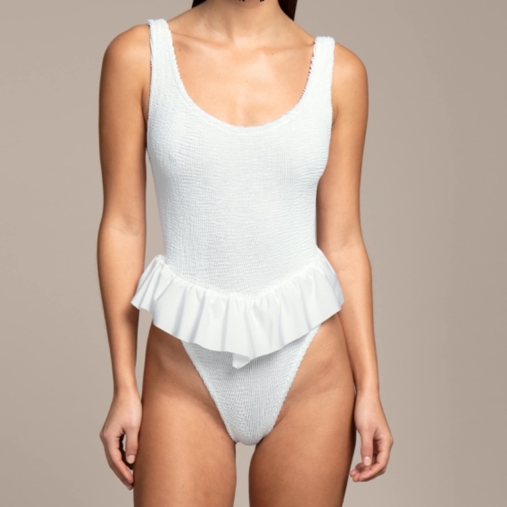 HUNZA X PANDORA SYKES ONE PIECE BATHING SUIT